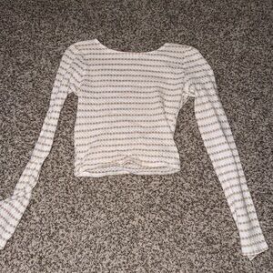 Madden Girl Cream and Tan Patterned Long Sleeve Top